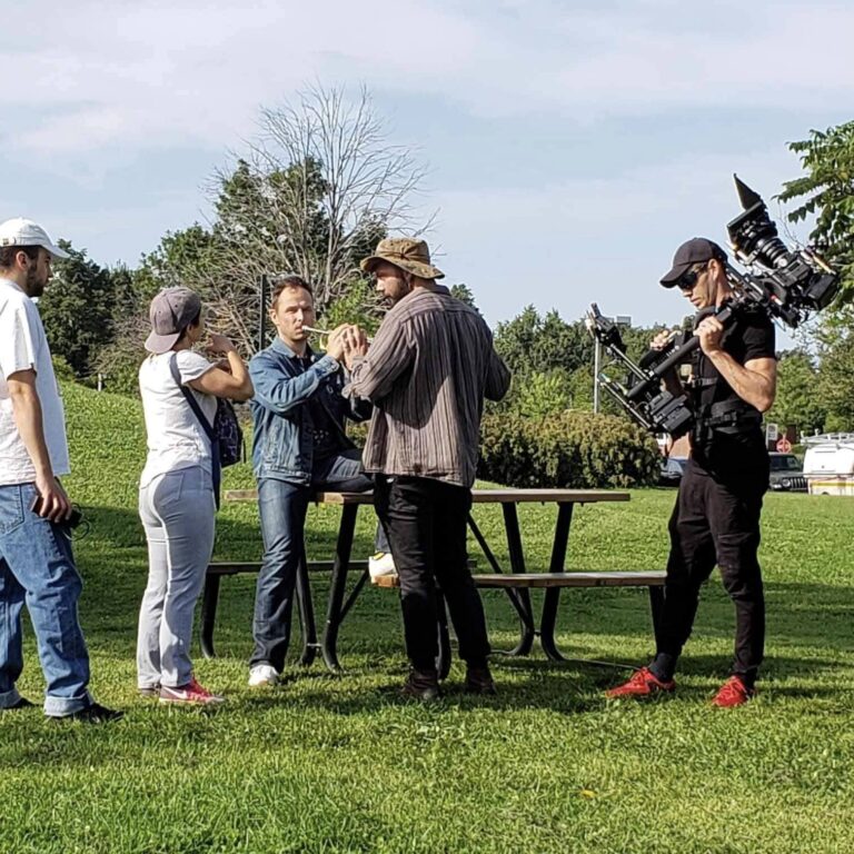 Industrie du divertissement au Canada / Canadian entertainment industry
